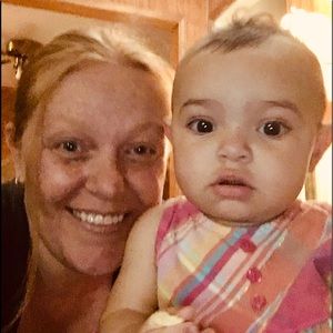 Meet your Posher, Candace